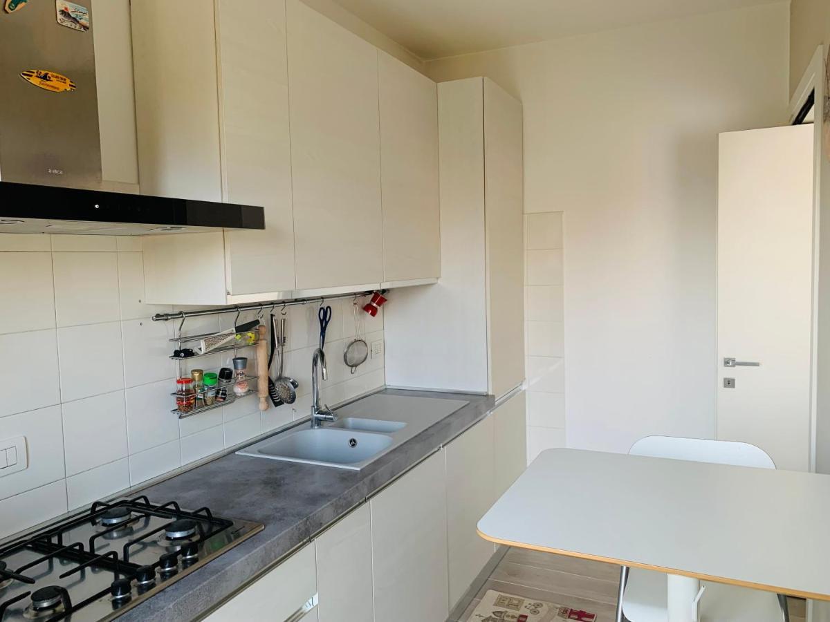 Apartamento Trilocale In Zona Bocconi/Navigli Milán Exterior foto